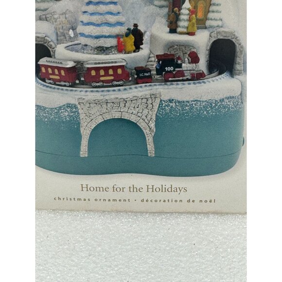 Hallmark Keepsake Magic Ornament Home for the Holidays Light Sound Motion - Picture 3 of 8